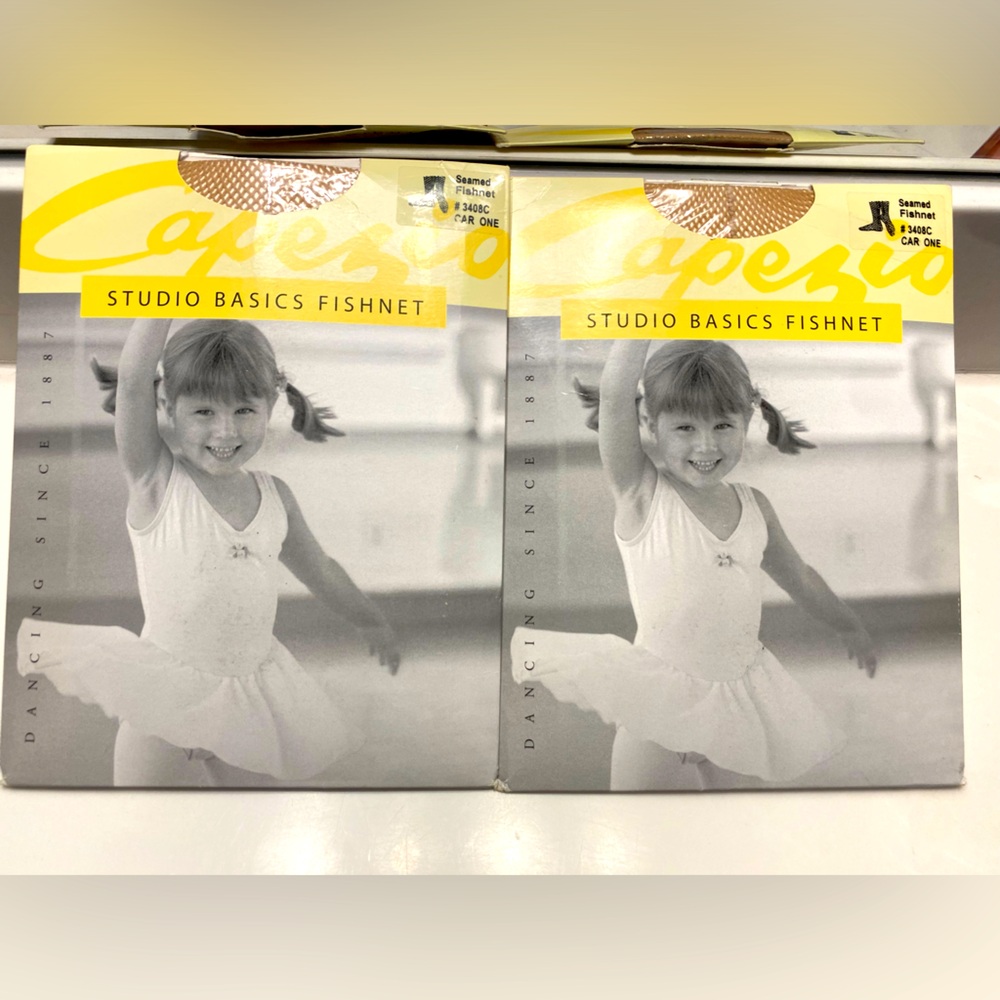 2x Capezio Studio Basics seamed fishnet #3408C